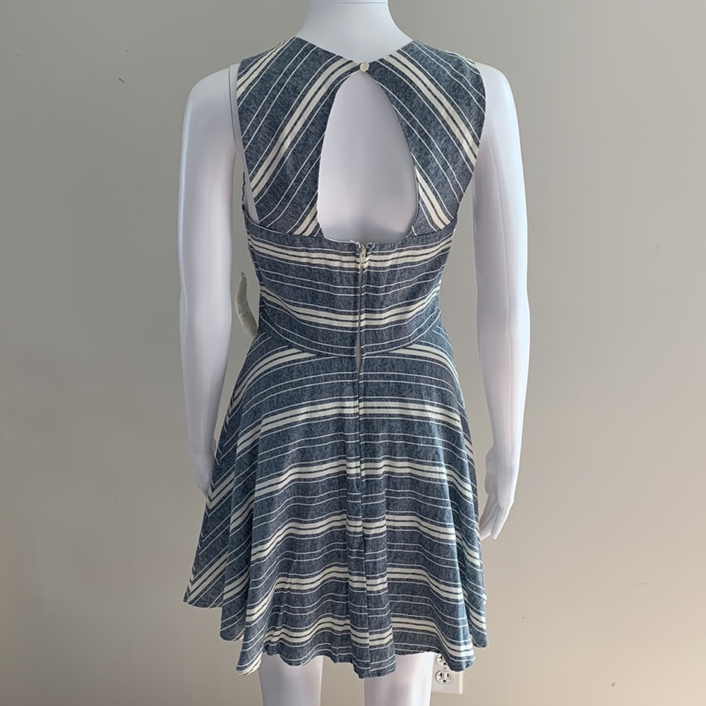 Altar’d State Skater dress New with tags, Size Small, open back area, super cute - Picture 3 of 9